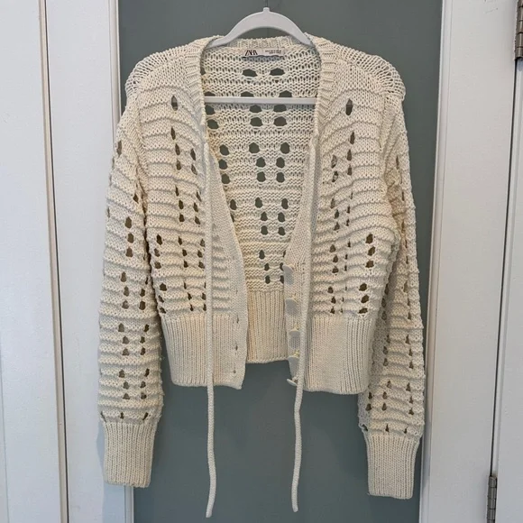 ZARA Cream Open-Knit Tie-Front Cropped Cardigan - Picture 4 of 8